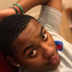 Meet your Posher, Cameron